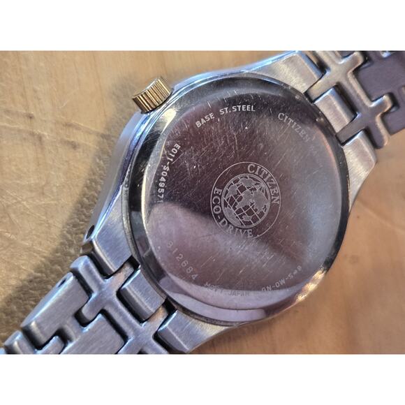 Citizen Eco-Drive Silhouette Corso EW1264-50A Ladies' Watch. $375 LIST. - Picture 9 of 10